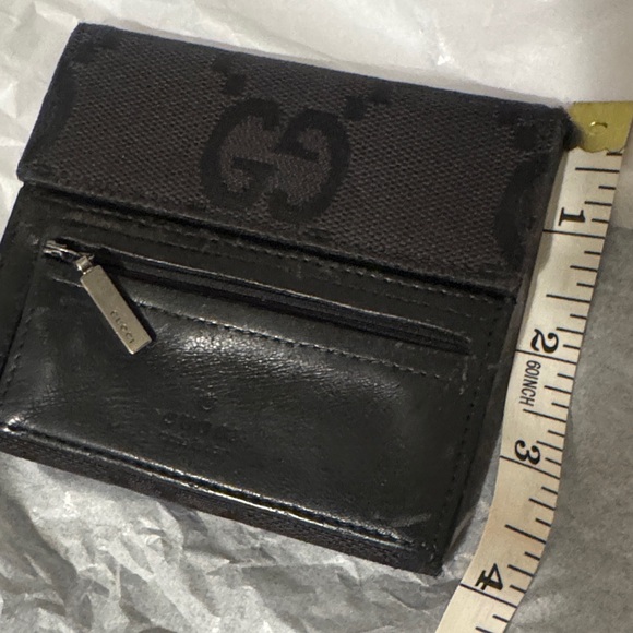 Gucci Black GG Pattern Wallet - Picture 3 of 6